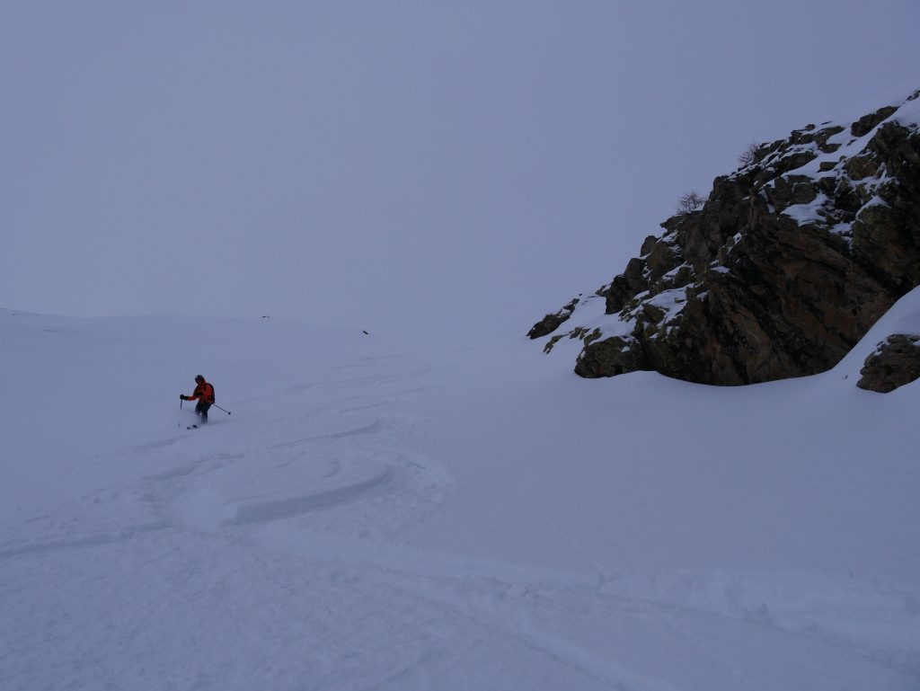 Raid à ski sauvage dans les Hautes Alpes