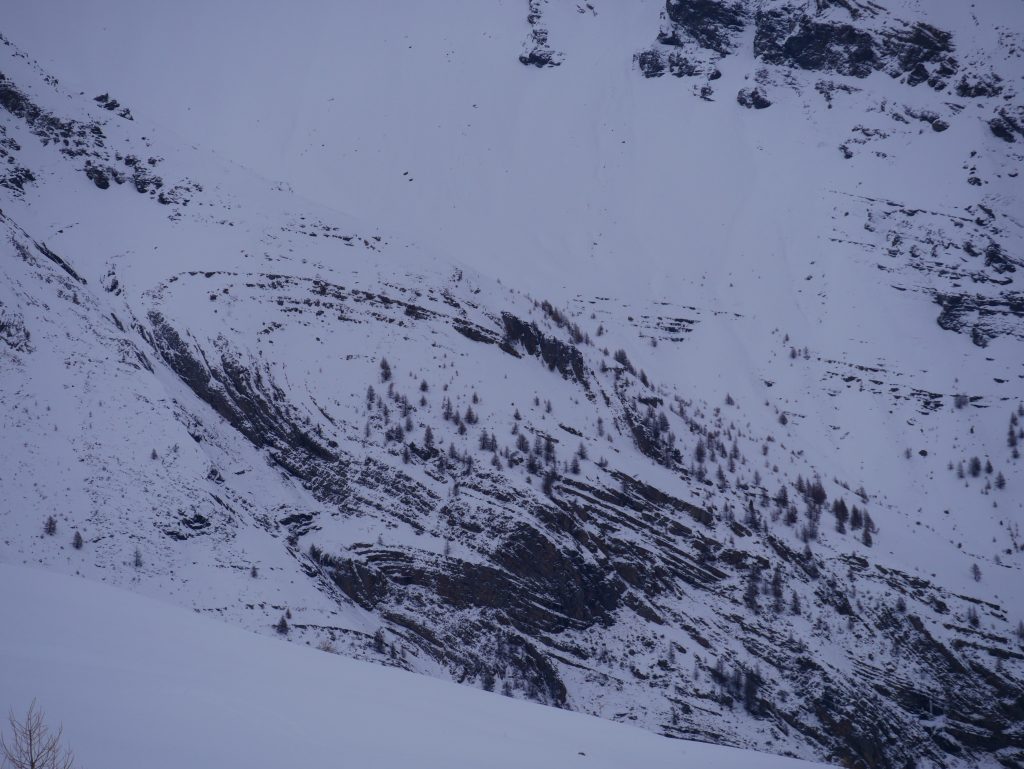 Raid à ski sauvage dans les Hautes Alpes