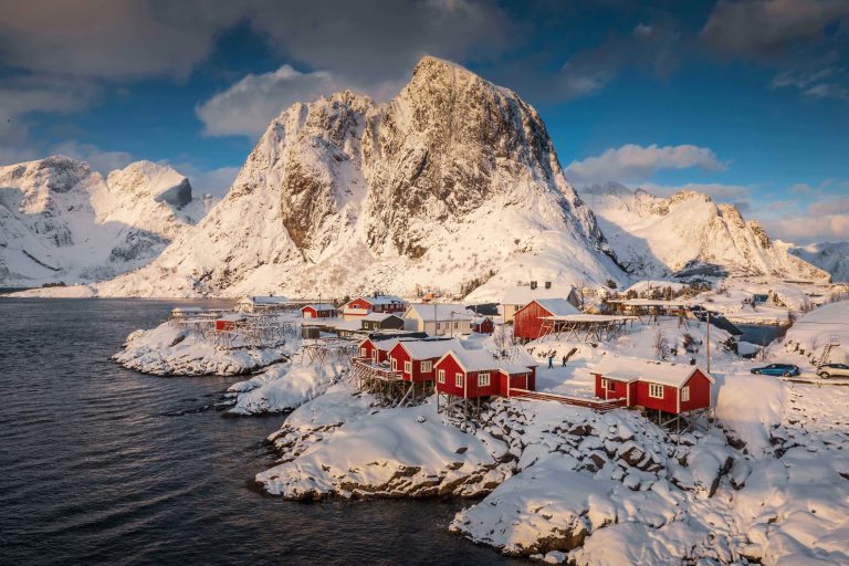 Village Lofoten Norvège ski randonnée